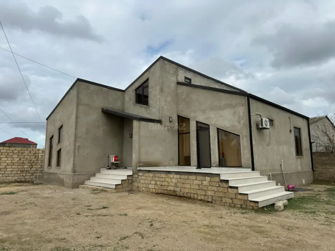 Satılır 3 otaqlı həyət evi 120 m²