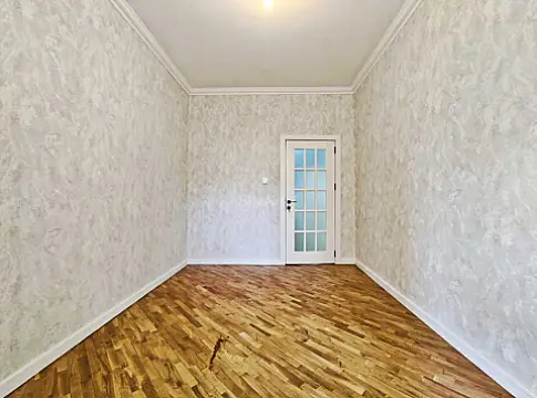 Satılır 3 otaqlı mənzil 95 m²