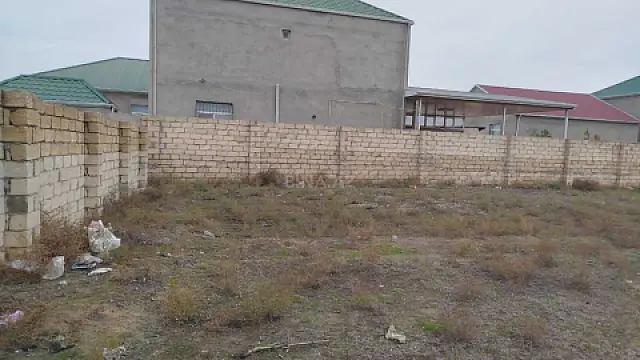 Satılır torpaq sahəsi 4 m²