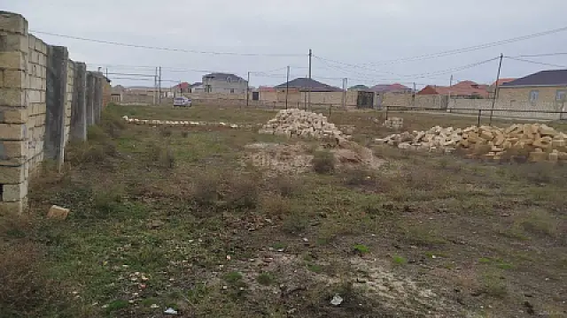Satılır torpaq sahəsi 4 m²