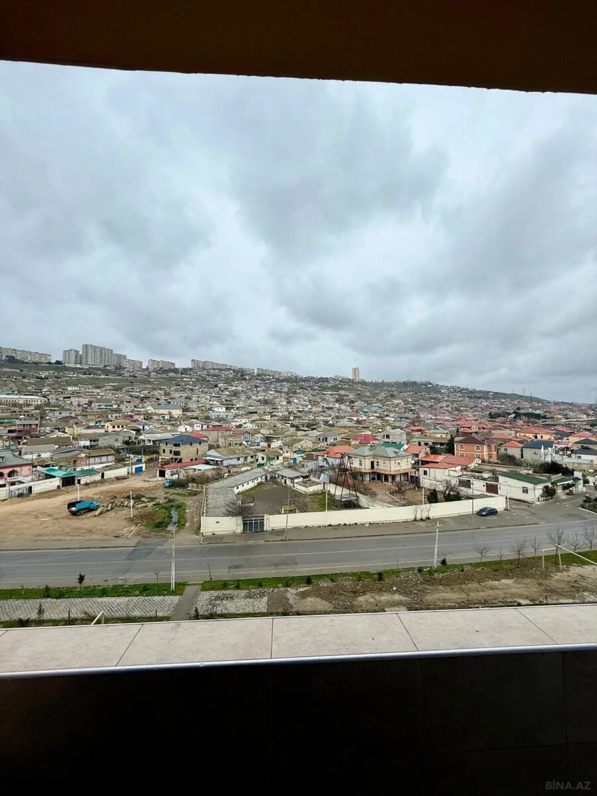 Satılır 2 otaqlı mənzil 80 m²