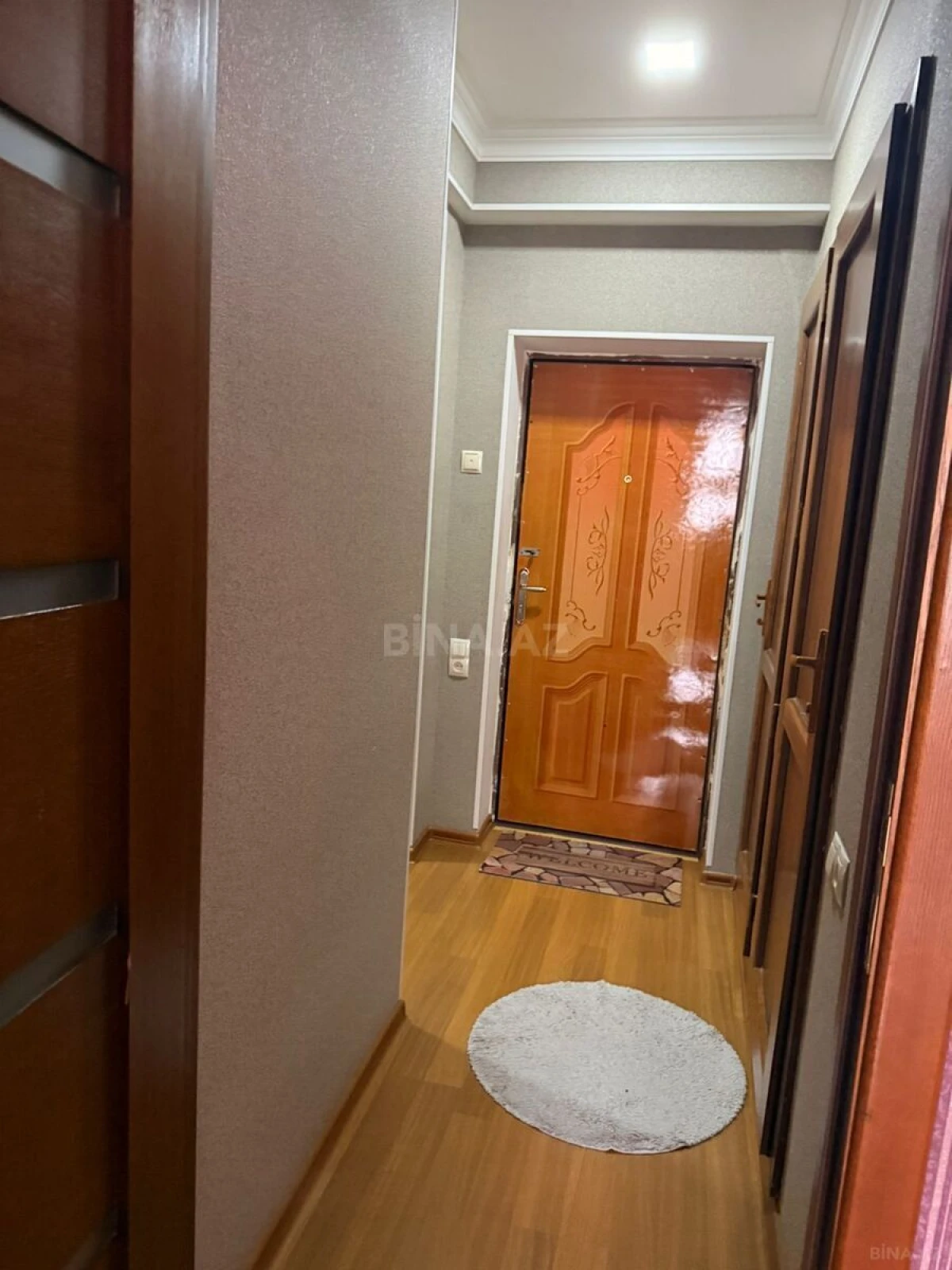 Satılır 2 otaqlı mənzil 70 m²