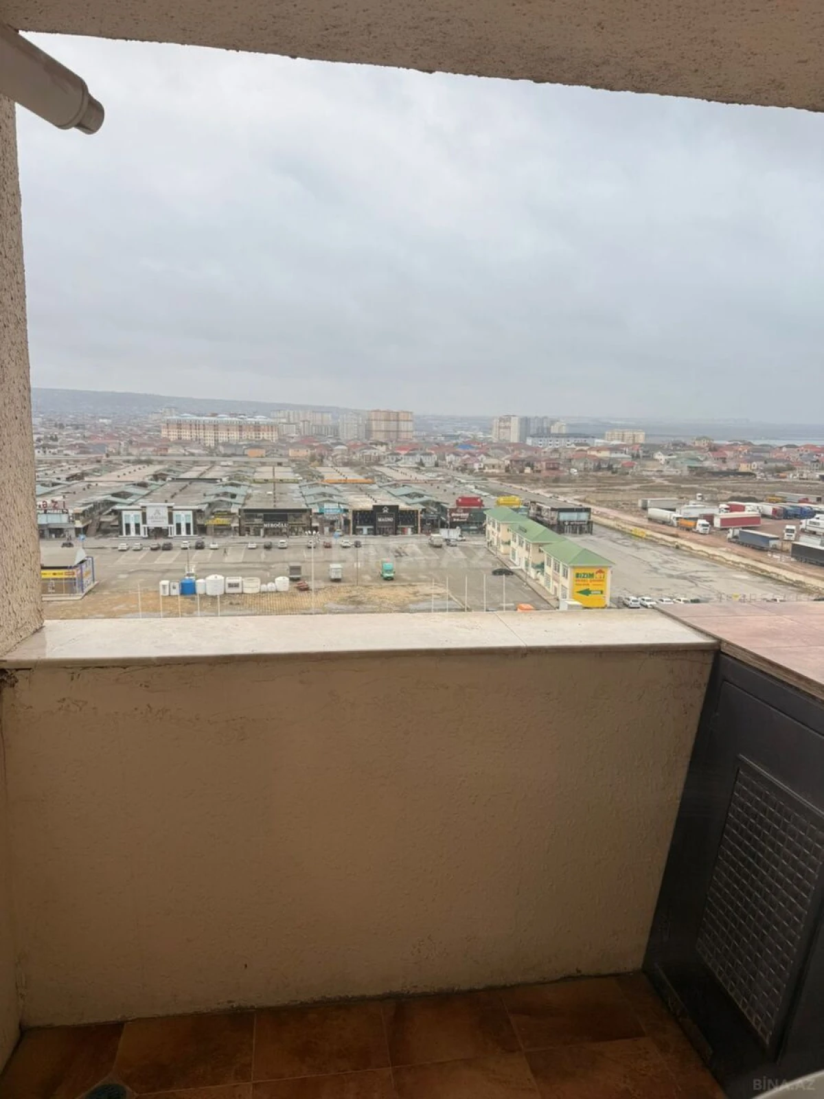 Satılır 2 otaqlı mənzil 70 m²