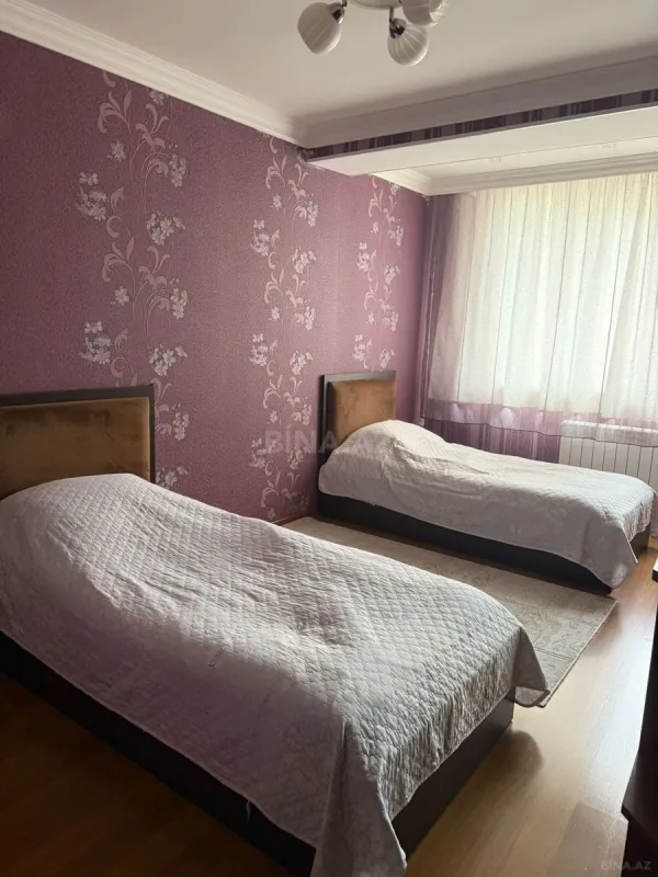 Satılır 2 otaqlı mənzil 70 m²