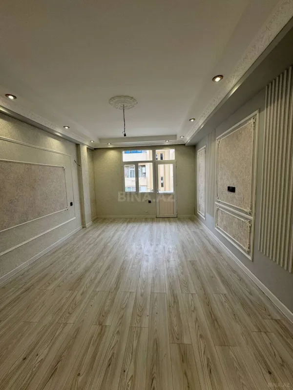 Satılır 3 otaqlı mənzil 83 m²