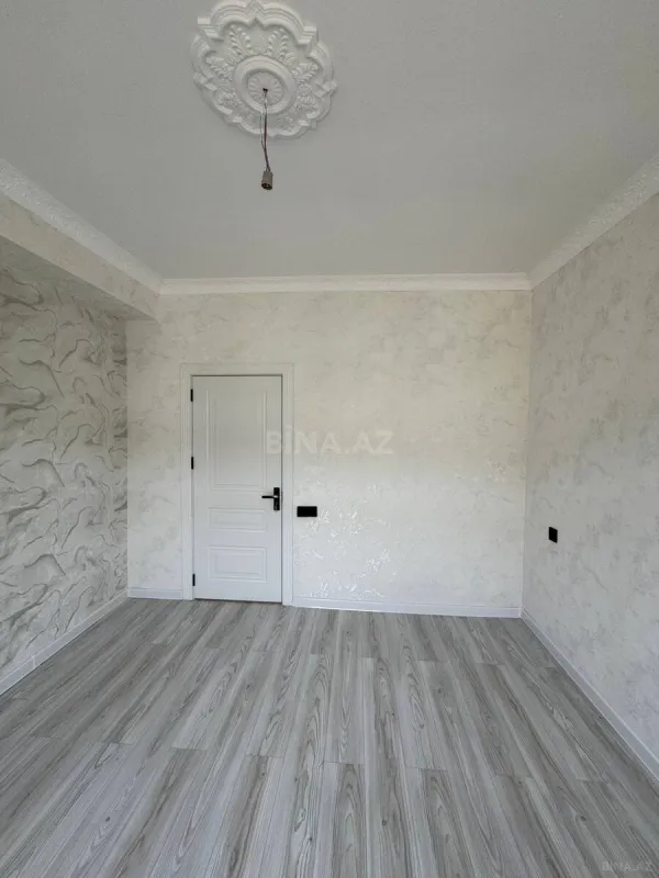 Satılır 3 otaqlı mənzil 83 m²