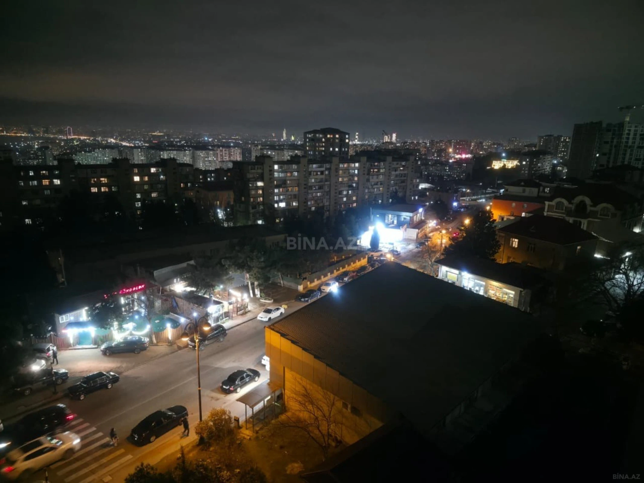 Satılır 2 otaqlı mənzil 65 m²