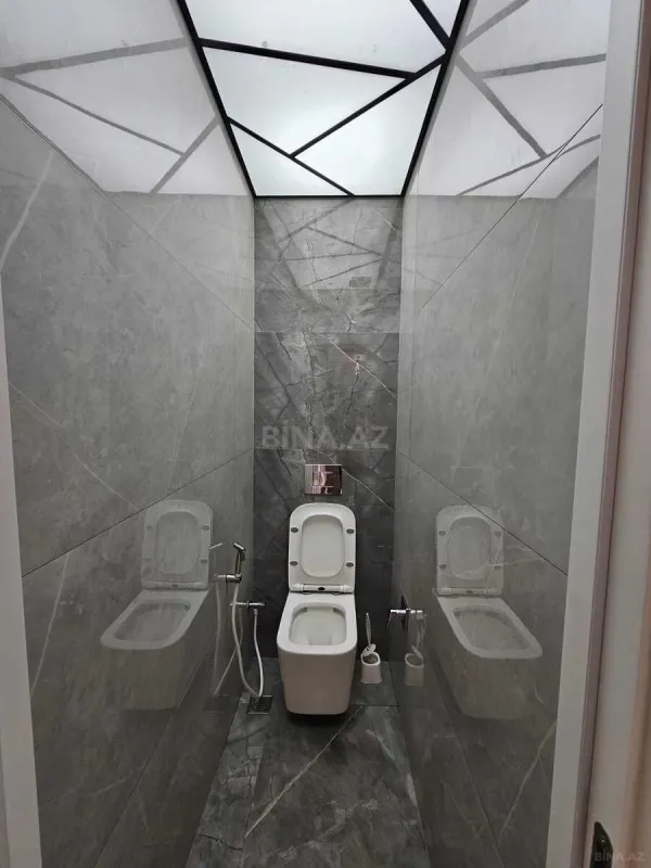 Satılır 5 otaqlı mənzil 130 m²