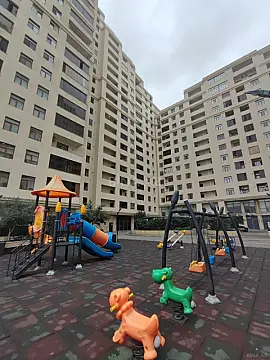 Satılır 3 otaqlı mənzil 128 m²