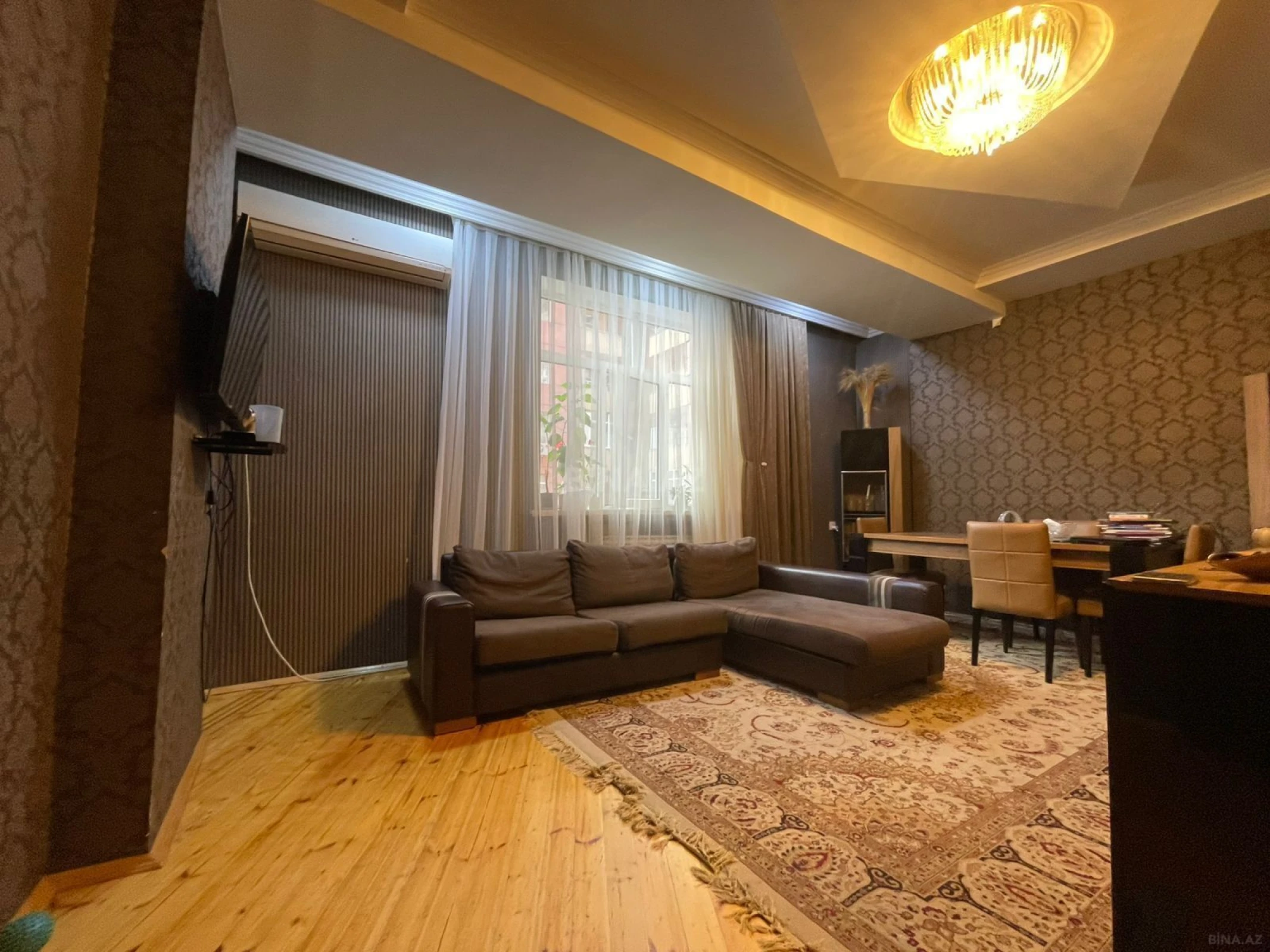 Satılır 3 otaqlı mənzil 84 m²