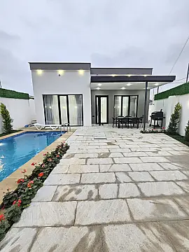 Satılır 4 otaqlı həyət evi 110 m²