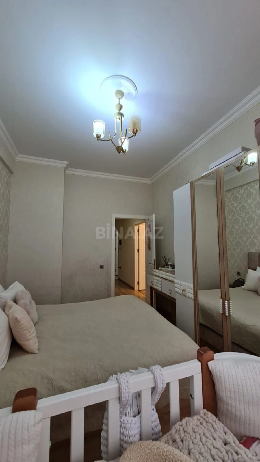 Satılır 2 otaqlı mənzil 65 m²