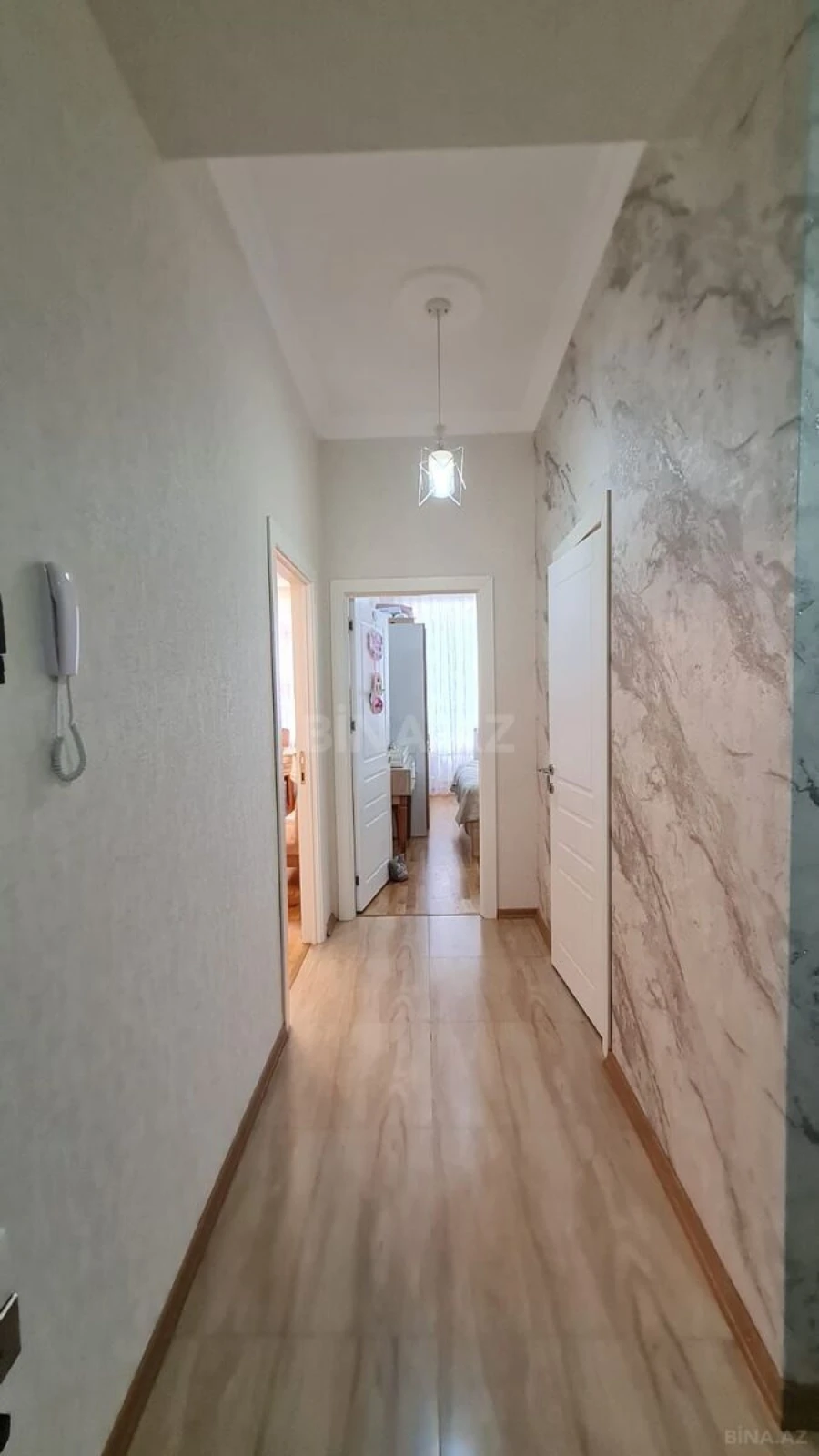 Satılır 2 otaqlı mənzil 65 m²
