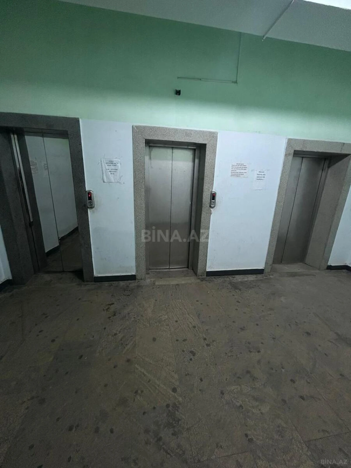 Satılır 3 otaqlı mənzil 90 m²