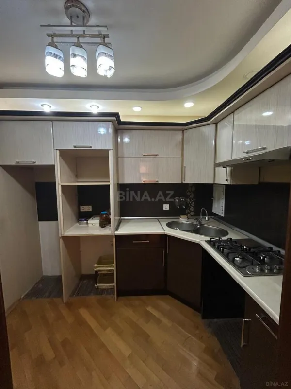 Satılır 3 otaqlı mənzil 90 m²