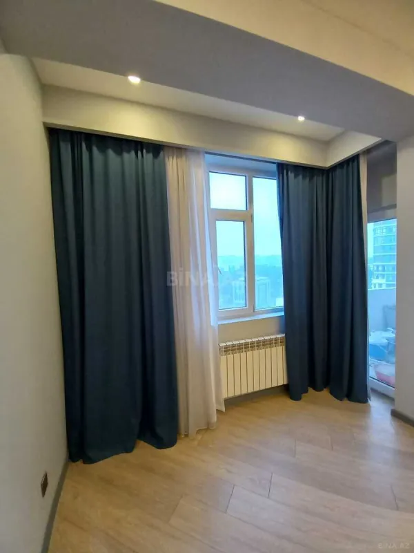 Satılır 2 otaqlı mənzil 64 m²