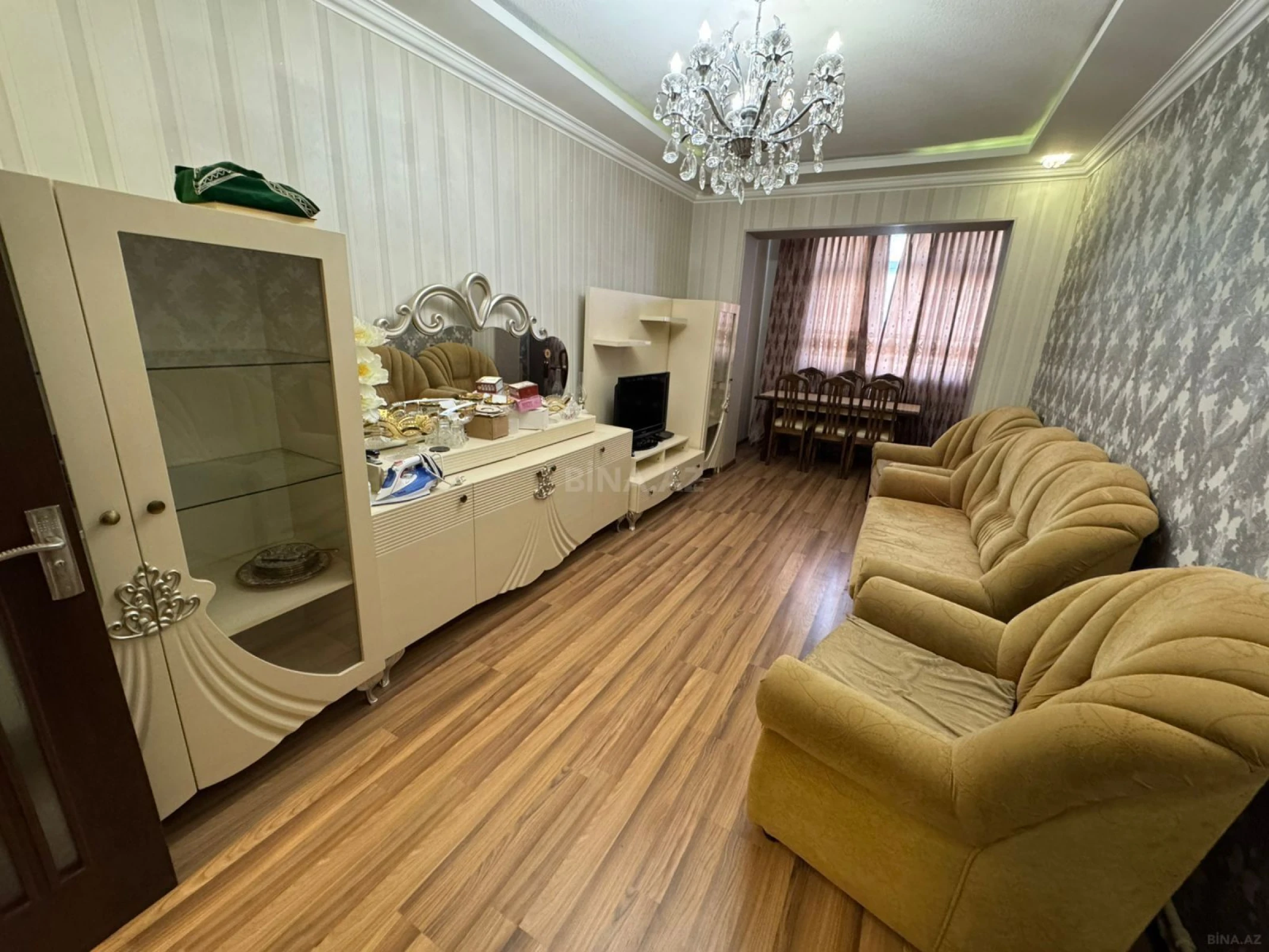 Kirayə verilir 2 otaqlı mənzil 55 m²