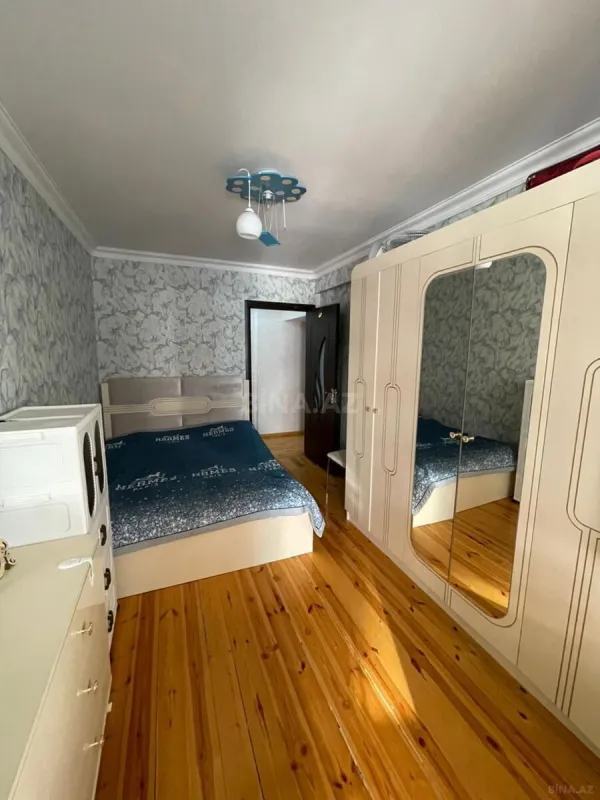 Satılır 3 otaqlı mənzil 115 m²