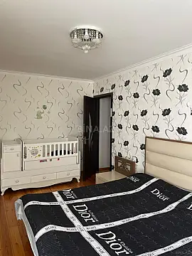 Satılır 3 otaqlı mənzil 115 m²