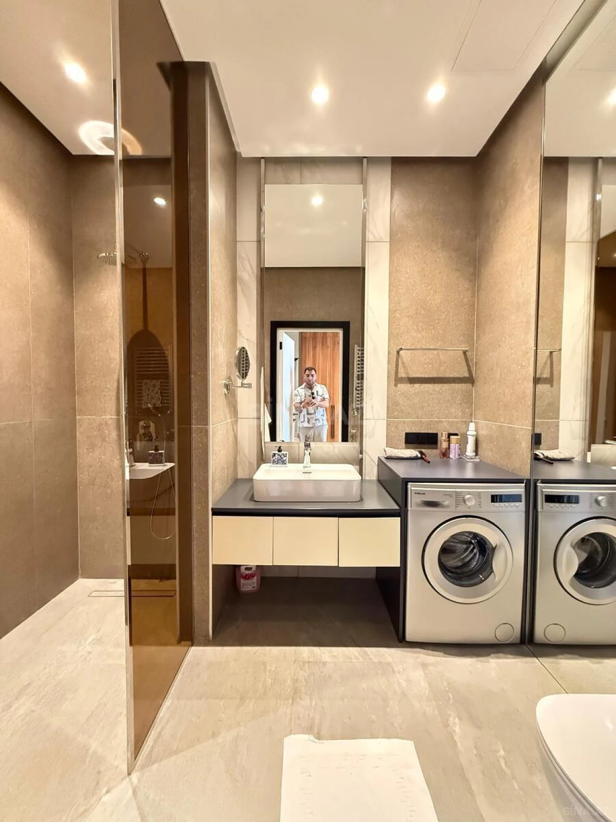 Satılır 1 otaqlı mənzil 51 m²