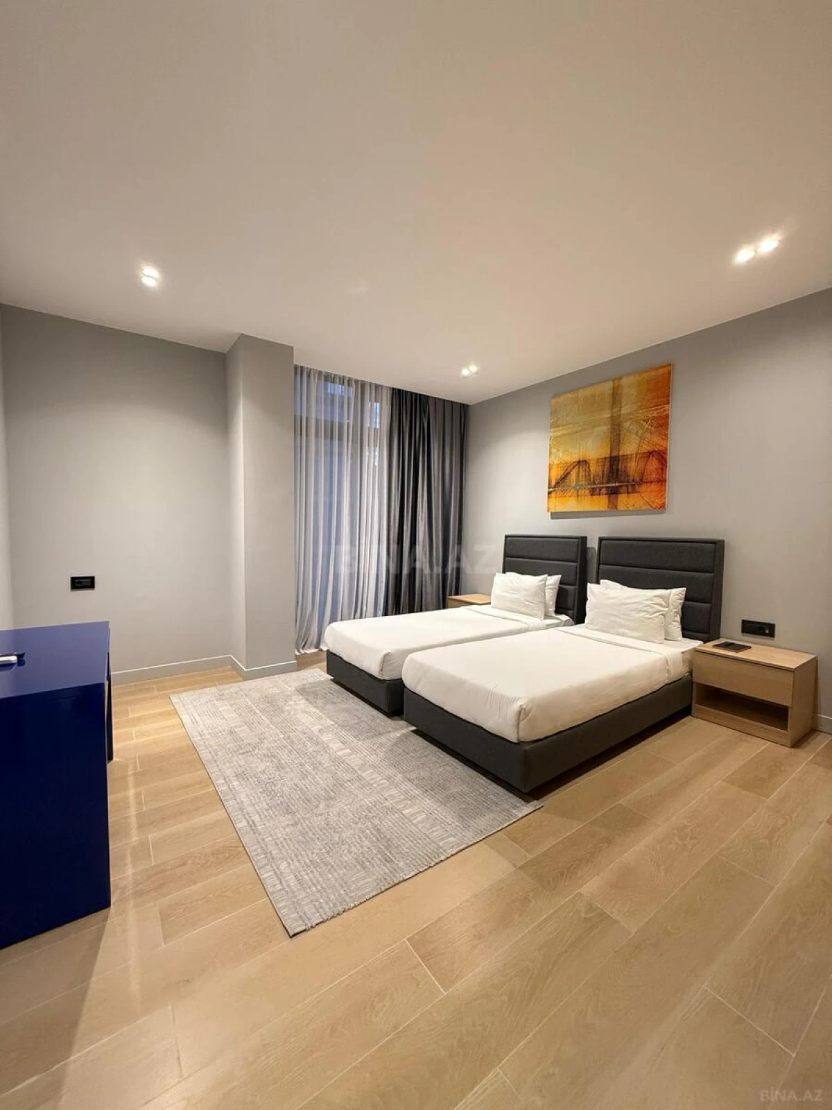 Satılır 3 otaqlı mənzil 125 m²