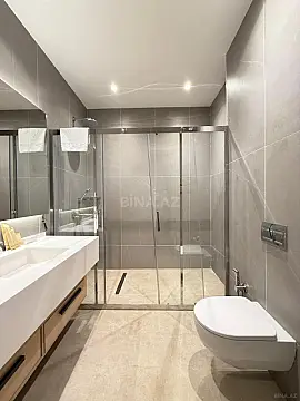 Satılır 3 otaqlı mənzil 125 m²