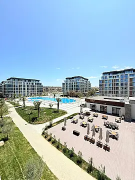 Satılır 3 otaqlı mənzil 125 m²