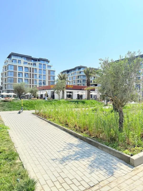 Satılır 3 otaqlı mənzil 125 m²