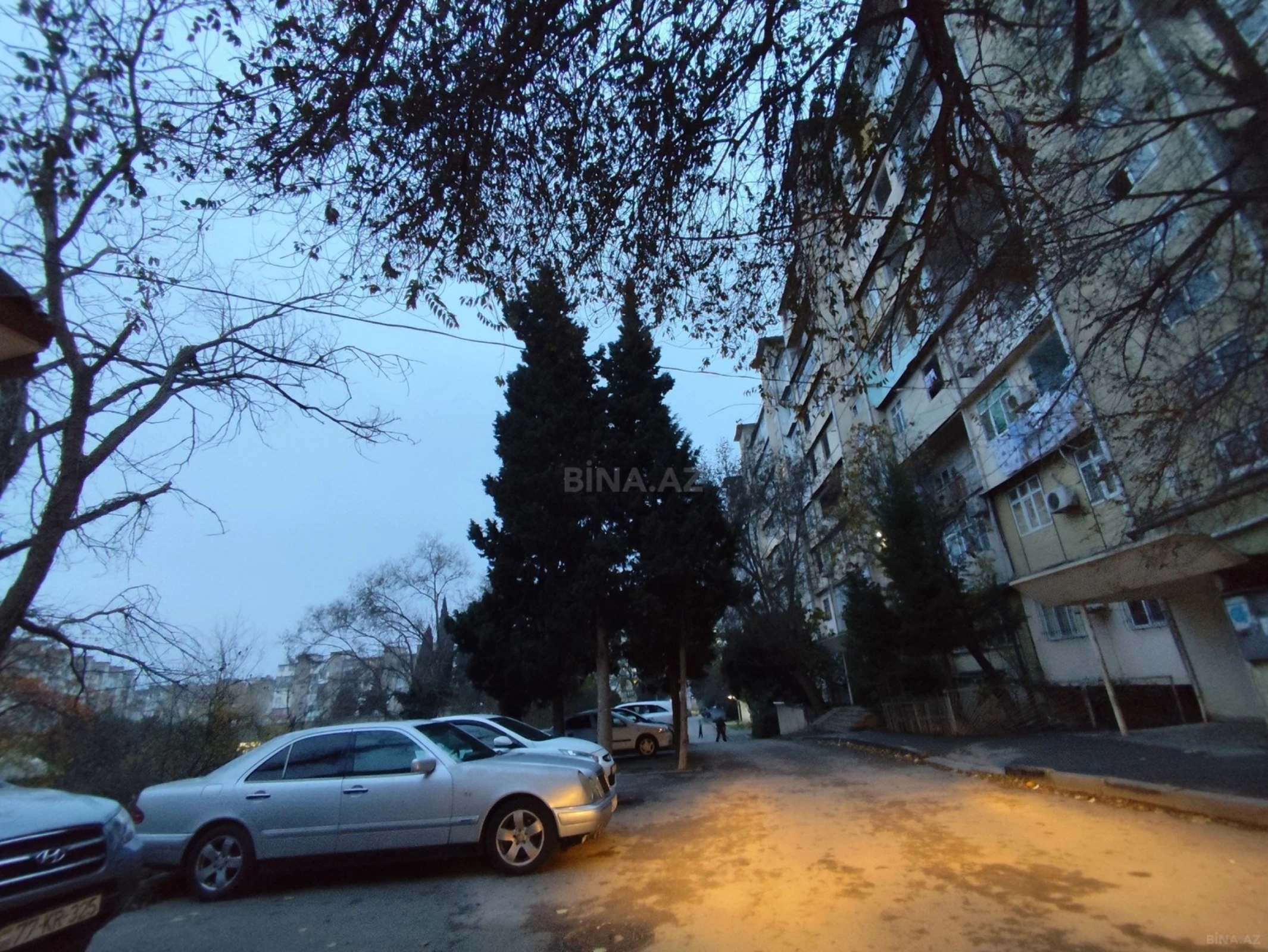 Satılır 2 otaqlı mənzil 60 m²