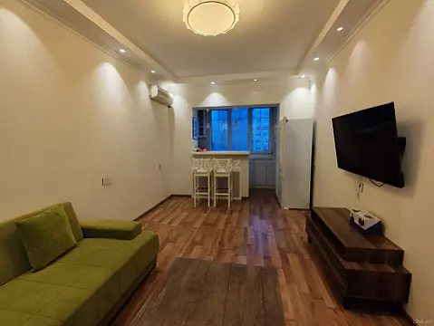 Satılır 2 otaqlı mənzil 60 m²