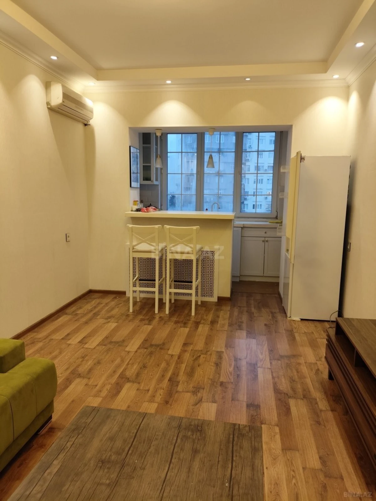 Satılır 2 otaqlı mənzil 60 m²