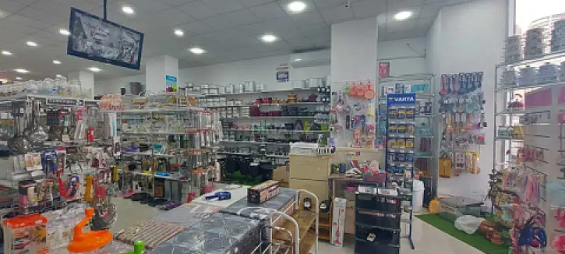 Kirayə verilir obyekt 180 m²