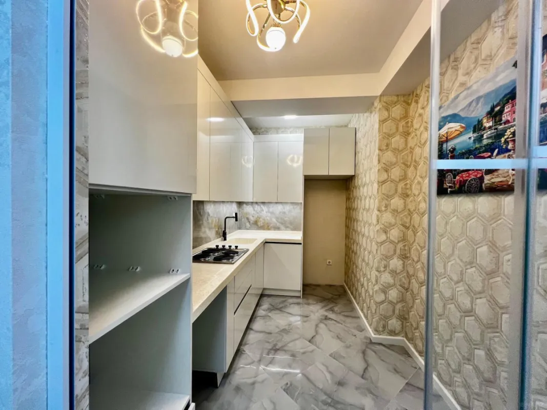 Satılır 2 otaqlı mənzil 68 m²