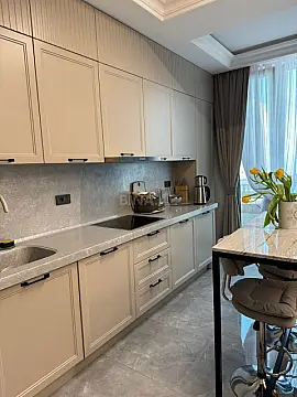 Satılır 3 otaqlı mənzil 101 m²