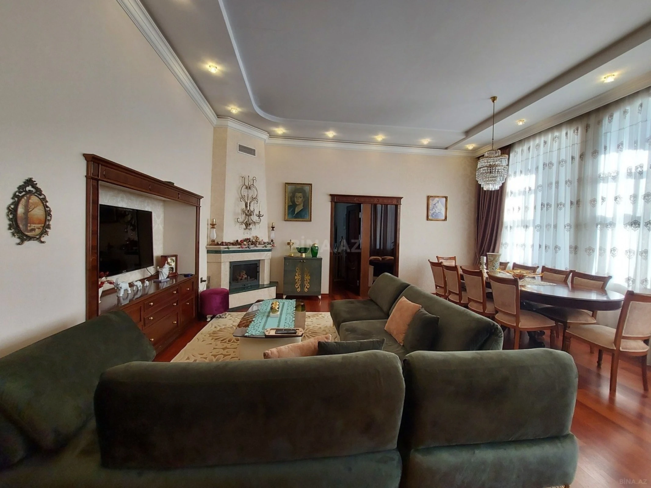 Satılır 5 otaqlı mənzil 140 m²