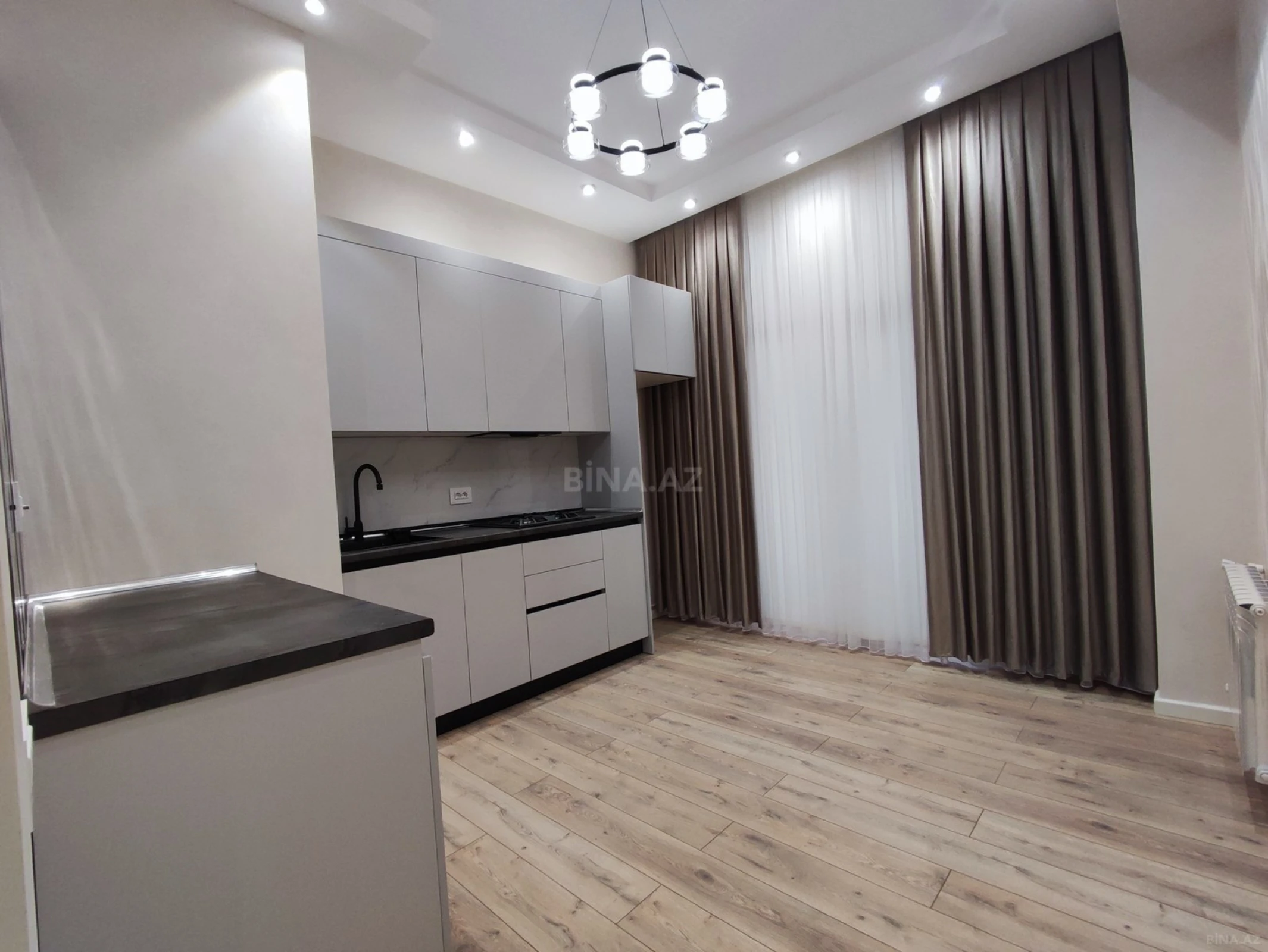 Satılır 2 otaqlı mənzil 54 m²
