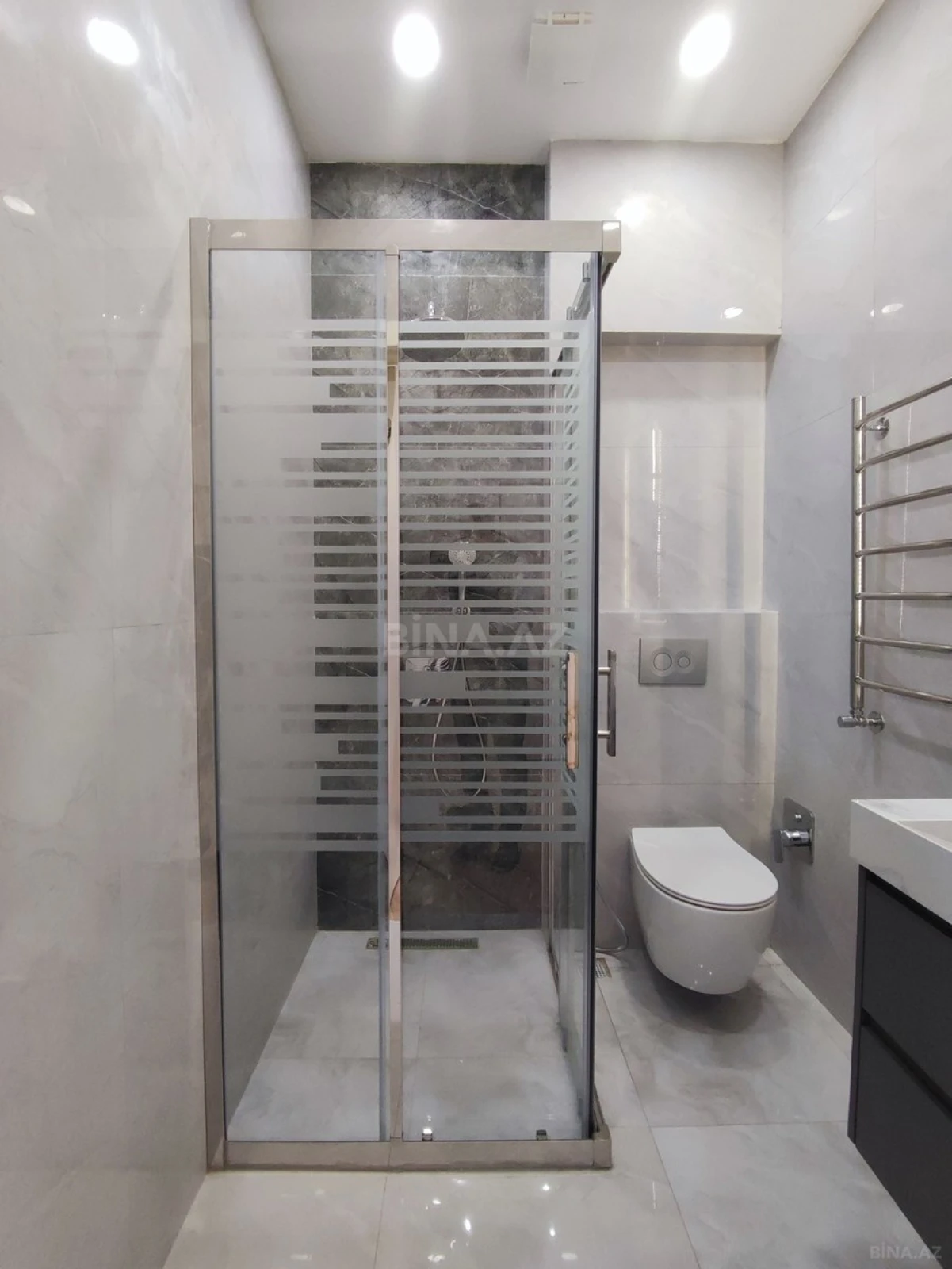 Satılır 2 otaqlı mənzil 54 m²