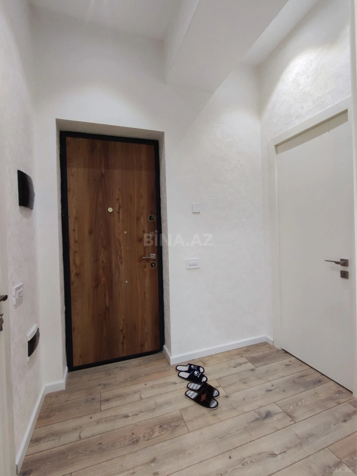 Satılır 2 otaqlı mənzil 54 m²