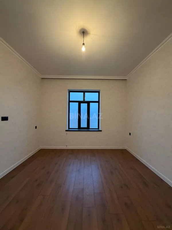 Satılır 5 otaqlı həyət evi 190 m²