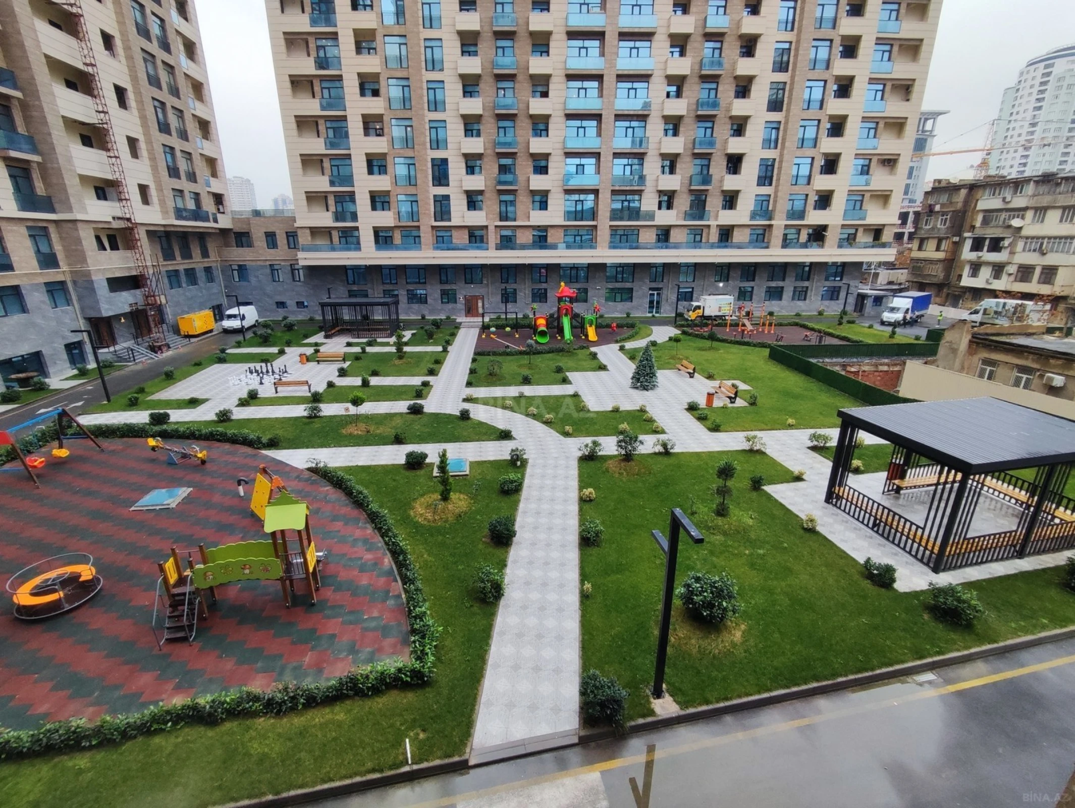 Satılır 2 otaqlı mənzil 64 m²