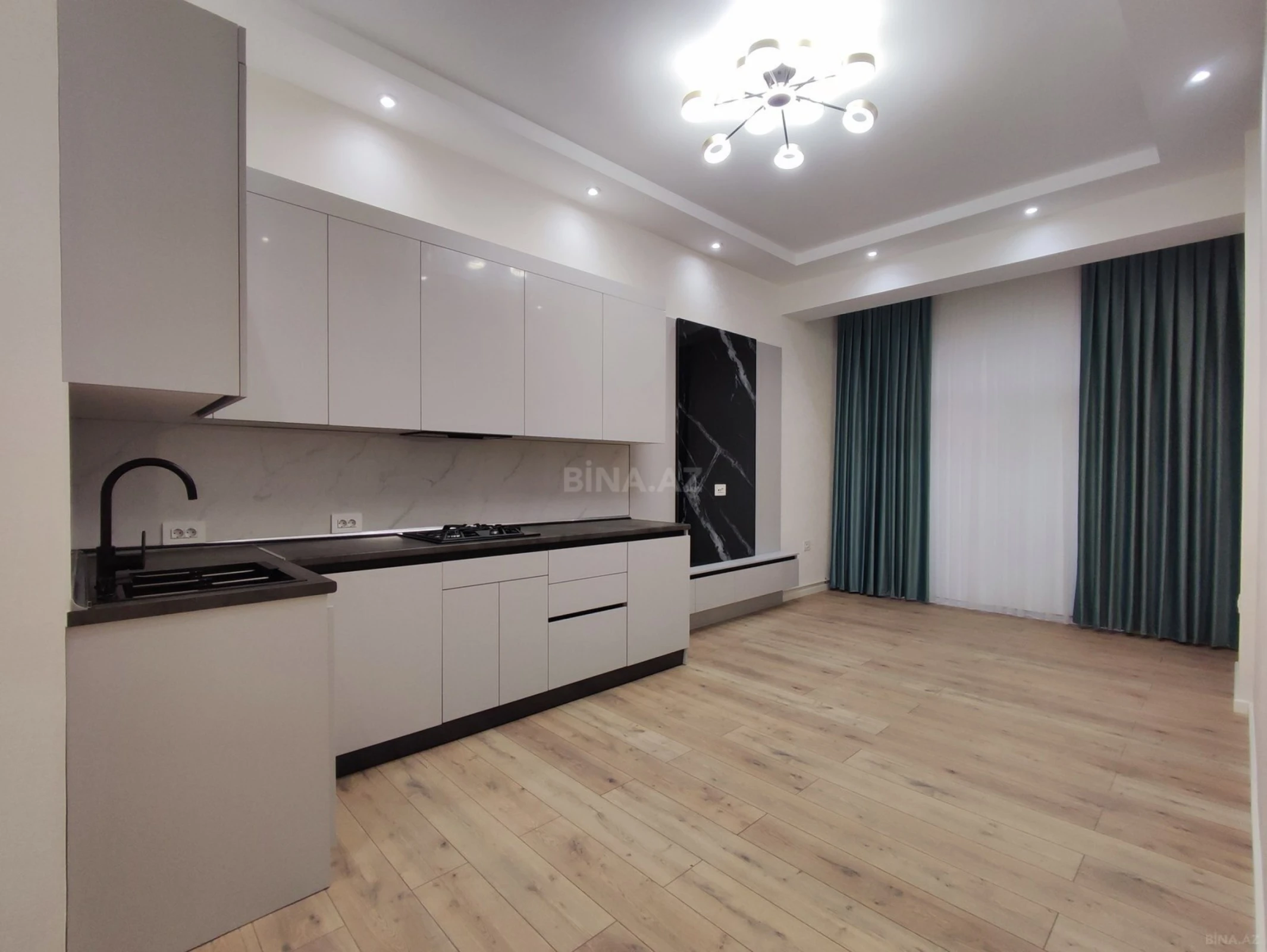 Satılır 2 otaqlı mənzil 64 m²