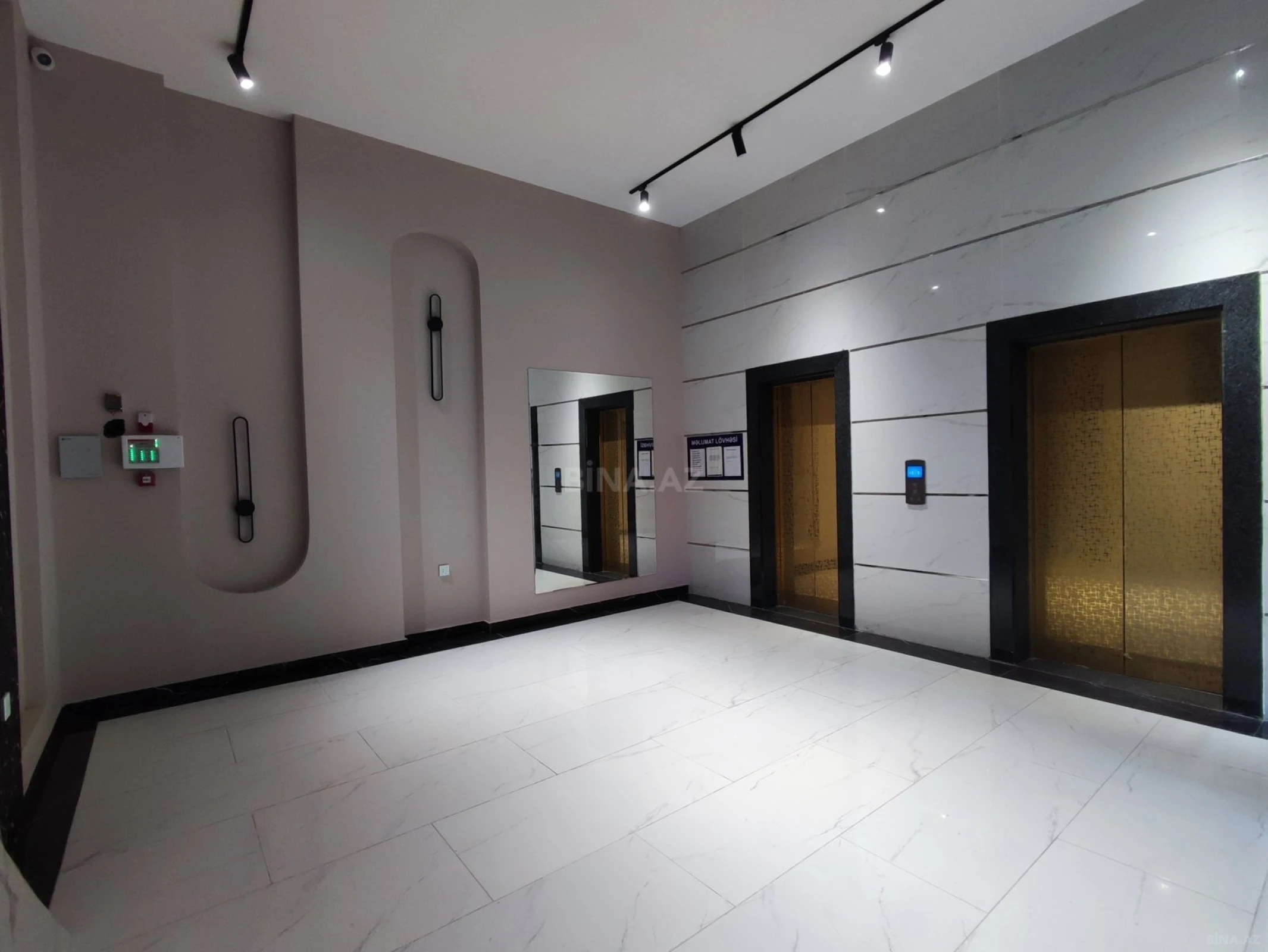 Satılır 2 otaqlı mənzil 64 m²