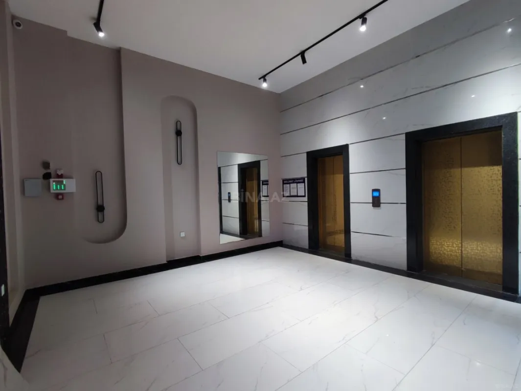 Satılır 2 otaqlı mənzil 64 m²