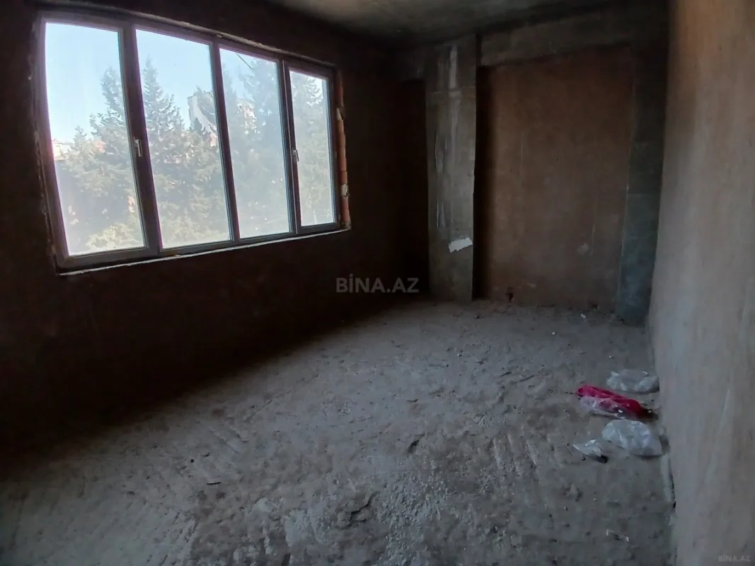 Satılır obyekt 465 m²