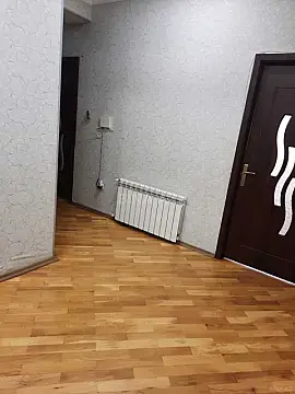 Satılır 2 otaqlı mənzil 100 m²