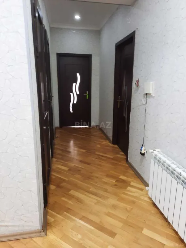 Satılır 2 otaqlı mənzil 100 m²