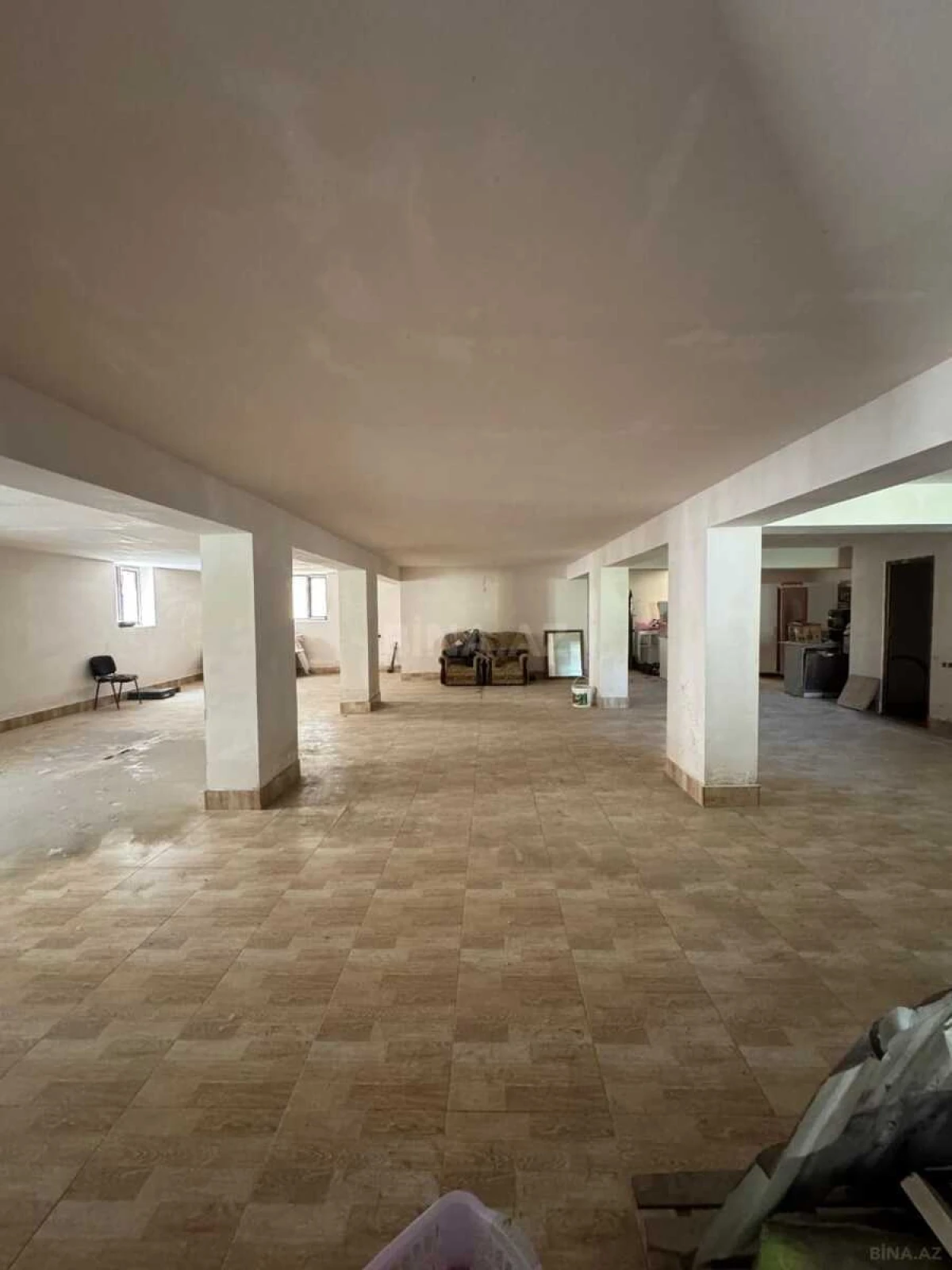 Kirayə verilir 6 otaqlı həyət evi 500 m²