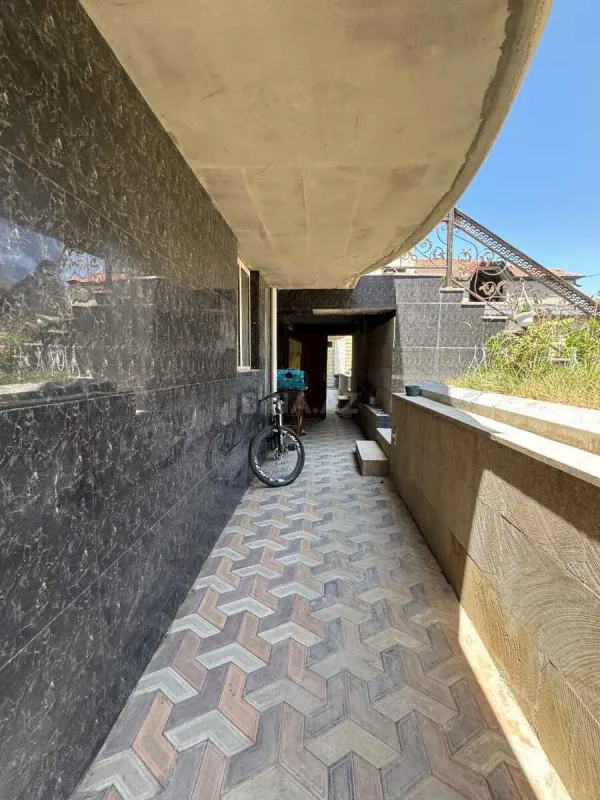 Kirayə verilir 6 otaqlı həyət evi 500 m²