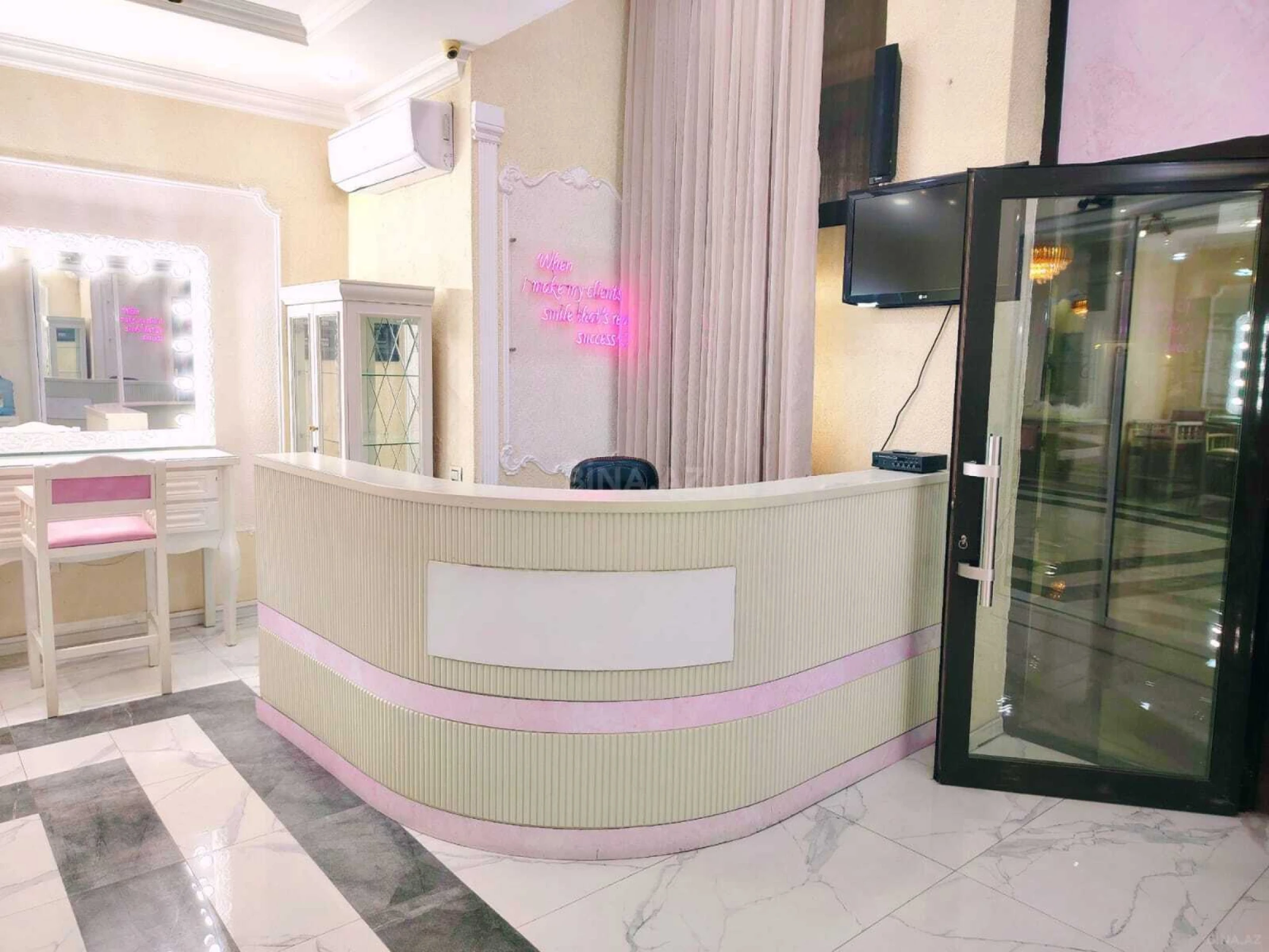 Satılır obyekt 110.5 m²