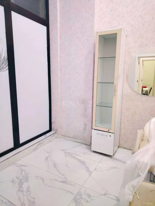 Satılır obyekt 110.5 m²